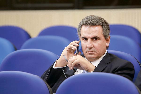 Banco de Chile y Scotiabank dan el puntapié inicial a las juntas del sector financiero