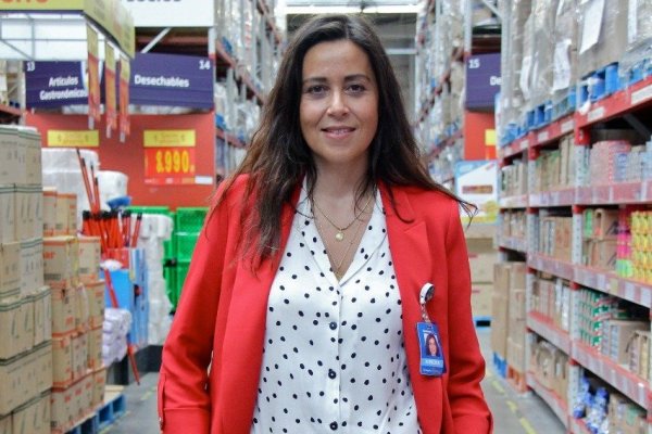 Walmart Chile nombra a nueva gerente legal tras la salida de Carmen Román