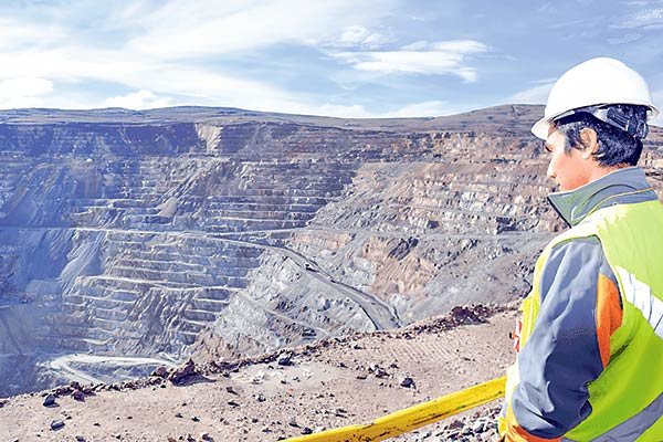 Mitsui Mining and Smelting venderá participación en Collahuasi en Chile y saldrá de la minería del cobre
