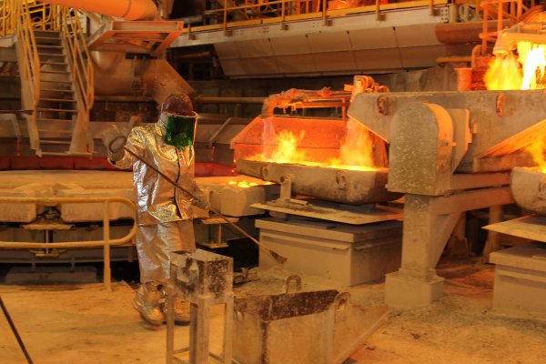 Cobre cae por segunda jornada consecutiva y pierde el piso de los US$ 4 la libra