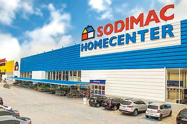 Falabella avanza en su salida de Argentina y mantendría a Sodimac a la espera de una mejor oferta