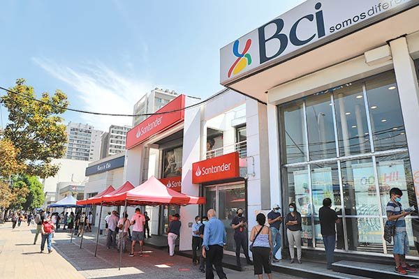 Bancos parten con el pie derecho el año y logran aumentar en 30% las utilidades a febrero