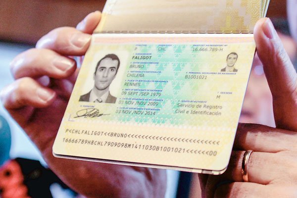 Registro Civil vuelve a atrasar apetecida licitación de cédulas y pasaportes ante contingencia sanitaria