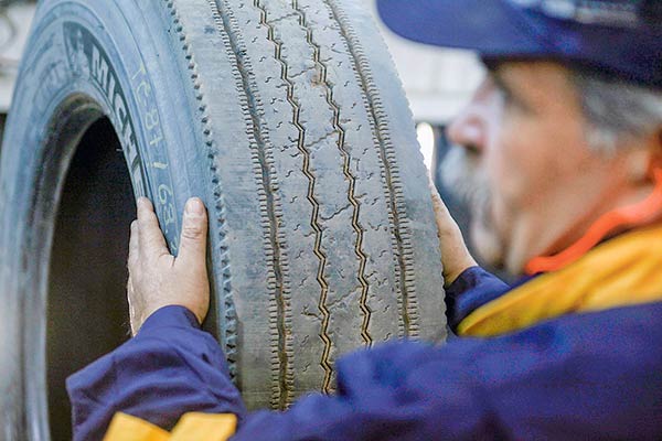 <p>Fisco rechaza acción de importadores de autos que buscan anular decreto de reciclaje</p>