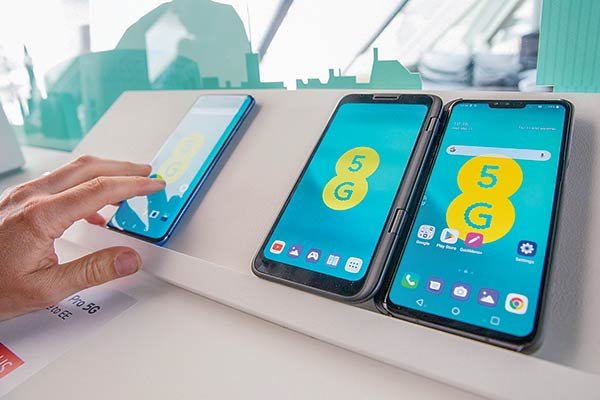 Adiós a un pionero: LG se retira del mercado de los smartphones