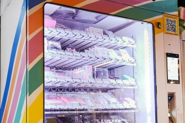 Isadora y Todomoda venderán accesorios en máquinas expendedoras en Chile