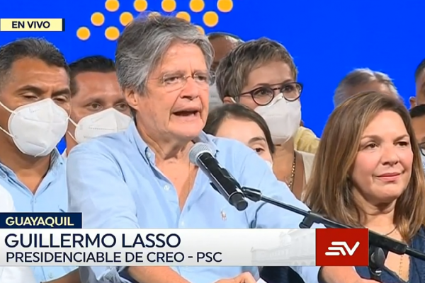 Elección presidencial en Ecuador: correísmo asume derrota ante el candidato de la derecha, Guillermo Lasso