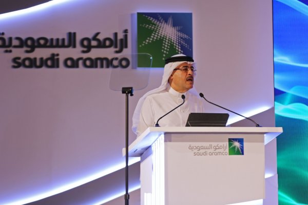 <p>Aramco firma acuerdo por US$ 12.400 millones para arrendar su red de oleoductos</p>