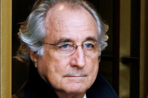 Bernard Madoff, autor de la mayor estafa piramidal de la historia, muere a los 82 años en la cárcel
