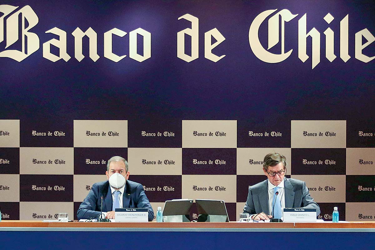 <p>Con blockchain y fuera de Chile: cómo se hacen las juntas de accionistas en pandemia</p>