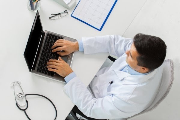 La nueva apuesta de Kayyak Ventures, ayudará a escalar a plataforma colombiana de telemedicina
