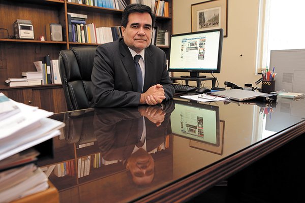 Operación Renta: director del SII propone mantener fechas de las declaraciones, pero extender el plazo para pagar los impuestos