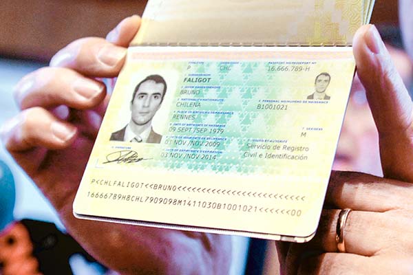 Idemia buscará seguir a cargo del contrato de cédulas y pasaportes y firma china concurrirá por primera vez