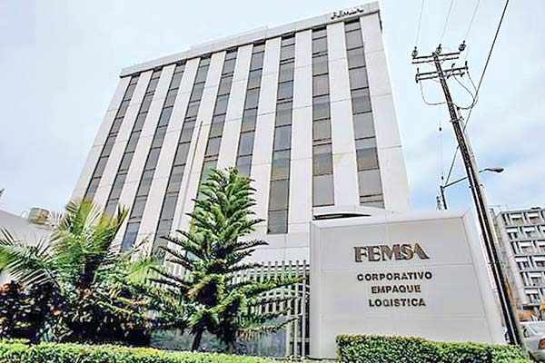 Ganancias de Femsa caen en medio de “entorno de consumo retador”
