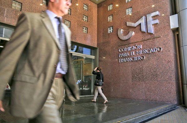 <p>Estos son los seis requisitos para ser "denunciante anónimo" de delitos financieros de la CMF</p>