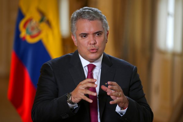 Gobierno de Colombia se reunirá con partidos para buscar consenso para nueva reforma tributaria