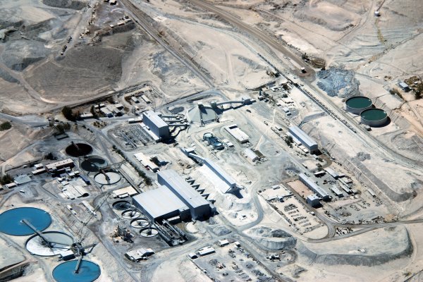 SMA formula cargos a Codelco por incumplimientos en fundición Potrerillos