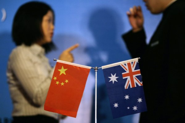 China anuncia la suspensión del diálogo económico estratégico con Australia