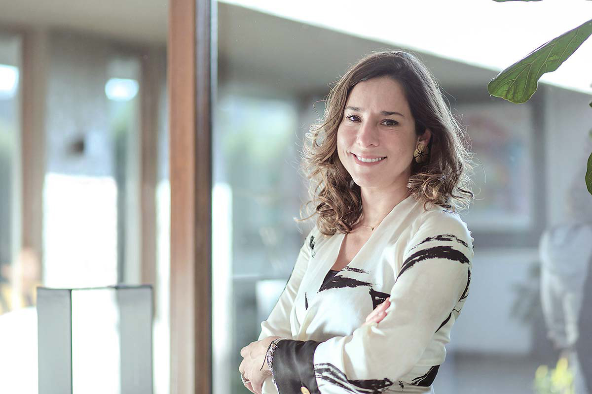<p>El estilo de la nueva presidenta de la Asociación de AFP Paulina Yazigi</p>