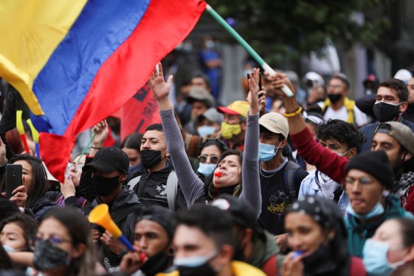 Bancolombia calcula en 76% las probabilidades de que Colombia pierda su calificación de "grado de inversión"
