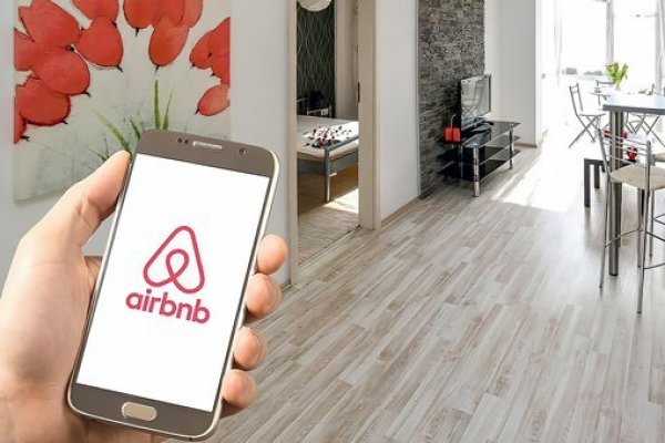 Fallo de la Corte Suprema endurece la mirada contra arriendos bajo plataformas como Airbnb