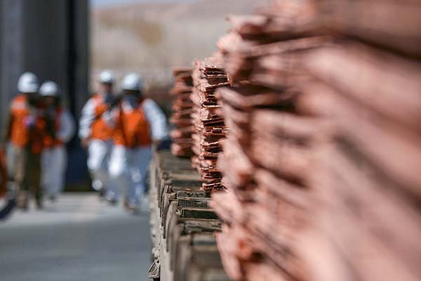 BHP anuncia medidas de contingencia por huelga de sindicato de operaciones remotas