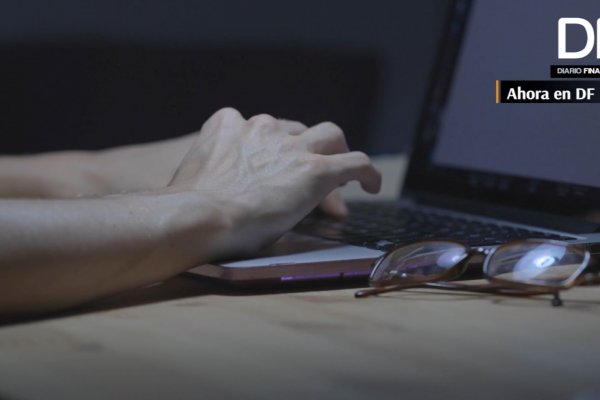 <p>Ahora en DF| ¿El teletrabajo puede generar menor compromiso en los trabajadores?</p>