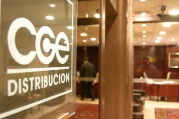 SEC ordena a CGE presentar nuevos planes de mantención tras superar límite de horas sin servicio eléctrico en nueve comunas