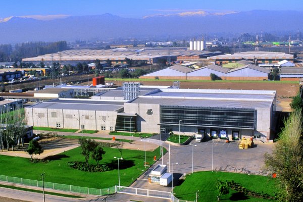 Laboratorio Chile ganó la mayor licitación de medicamentos realizada por Cenabast y ampliará capacidad en 30%