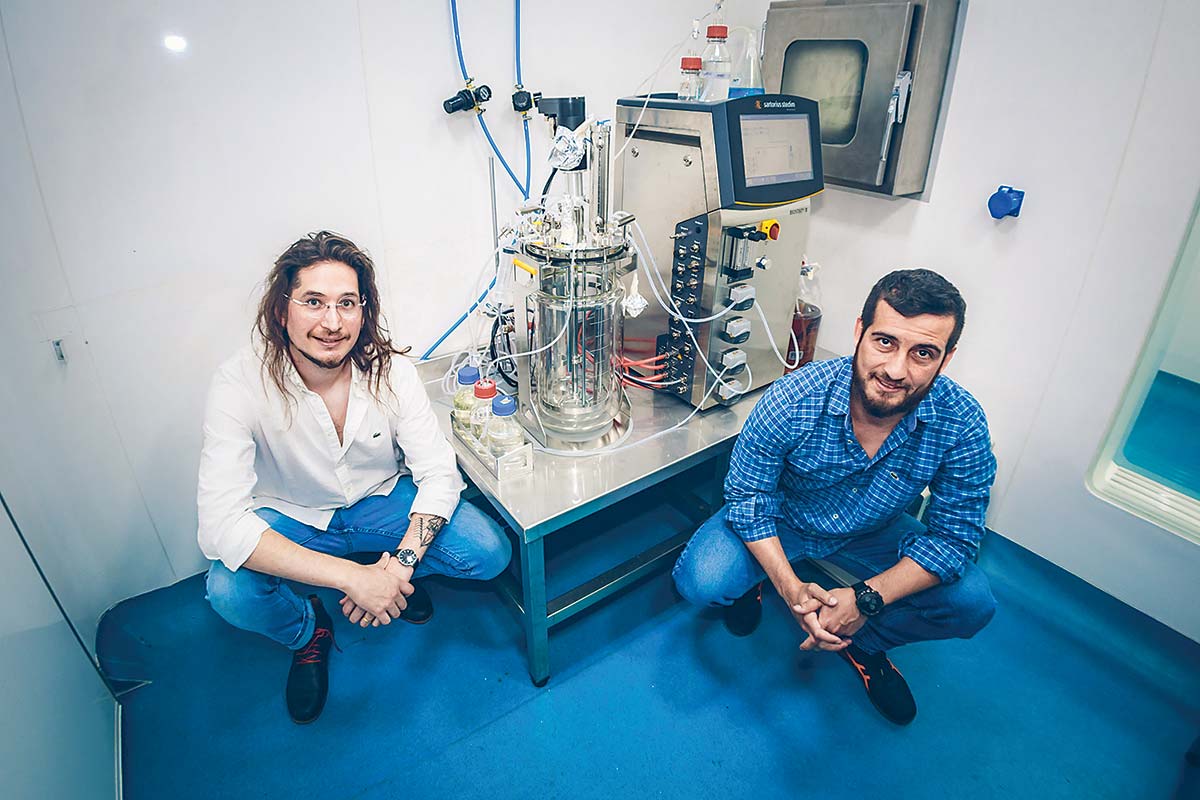 <p>Firma de venture capital ligada al fundador de Mercado Libre pone sus fichas en biotech chilena</p>