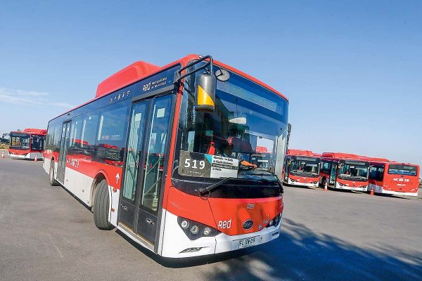 Panel de Expertos del Transantiago monitorea efecto que podría tener alza del diésel en tarifa del sistema