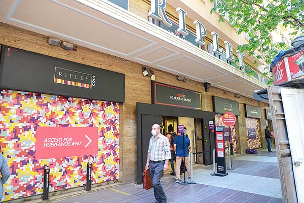 Ripley: ventas online triplican su volumen y sube la tasa de compra en centros comerciales