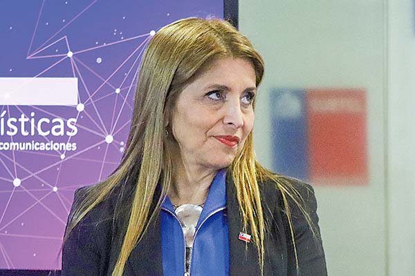 El quiebre con Gloria Hutt que habría provocado la salida de la subsecretaria Pamela Gidi