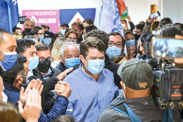 <p>En su plan de gestión, Orrego tiene consideradas “alianzas público-privadas” para resolver diversos temas. Foto: Agencia Uno </p>