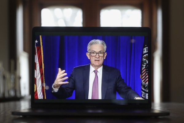 Fed comenzará a discutir la reducción del estímulo a medida que se fortalezca la recuperación