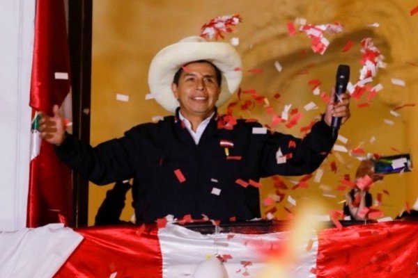 Socialista Pedro Castillo se autoproclama ganador de las elecciones presidenciales en Perú
