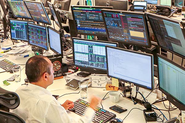 Bolsa chilena logra alza de 4% en un primer semestre marcado por la elección de constituyentes