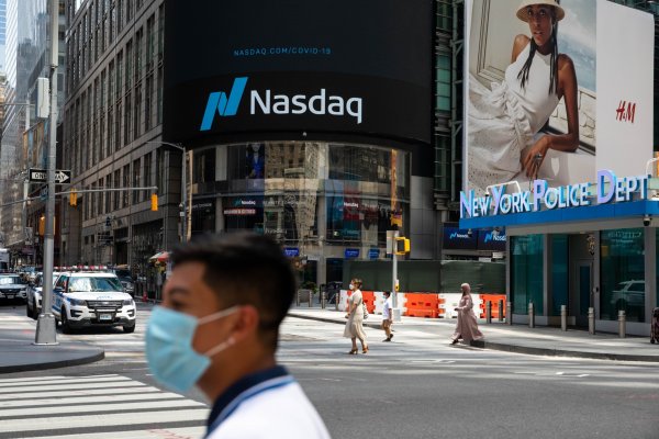 Grandes empresas de tecnología impulsan a Wall Street a marcar nuevos récords