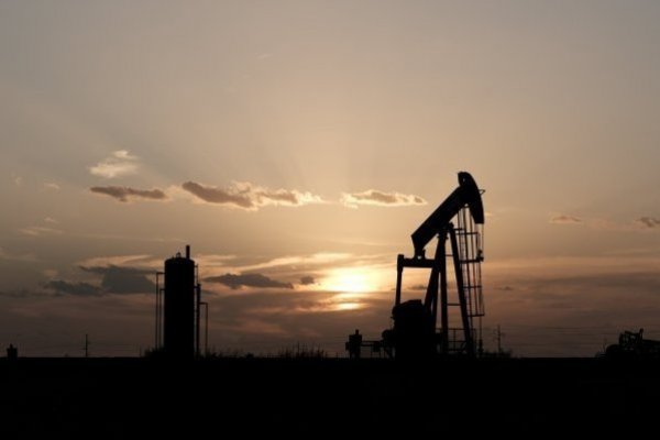 El otro lado del rally: ETFs ligados al petróleo se disparan casi 50% en 2021