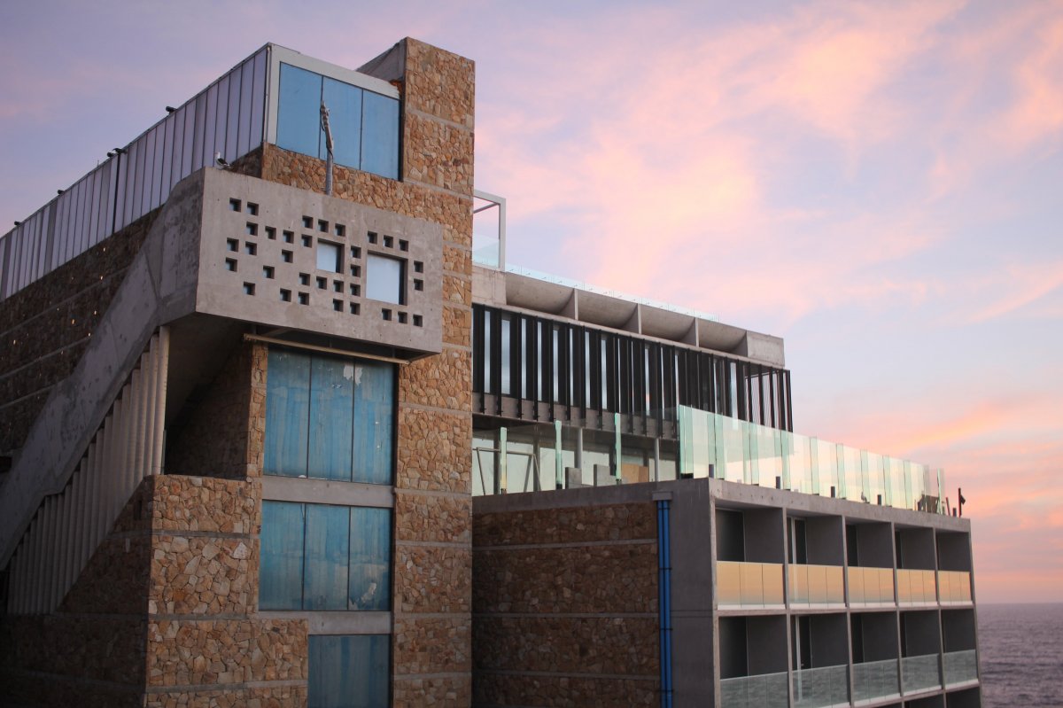 <p>Hotel Punta Piqueros: puertas adentro en días clave para su futuro</p>