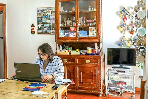 No conozco a mis compañeros: las fórmulas para sobrellevar el encierro y el teletrabajo