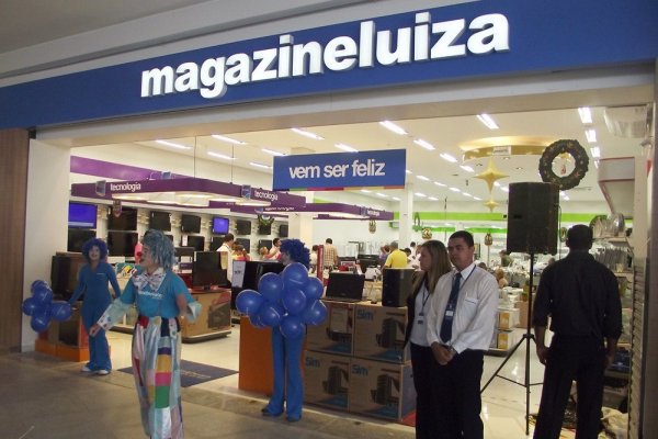 <p>Cadena brasileña de retail Magazine Luiza acuerda la mayor compra de su historia</p>
