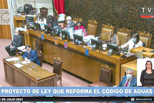 Votación del Código de Aguas queda para la próxima semana y senadores se muestran a favor del proyecto