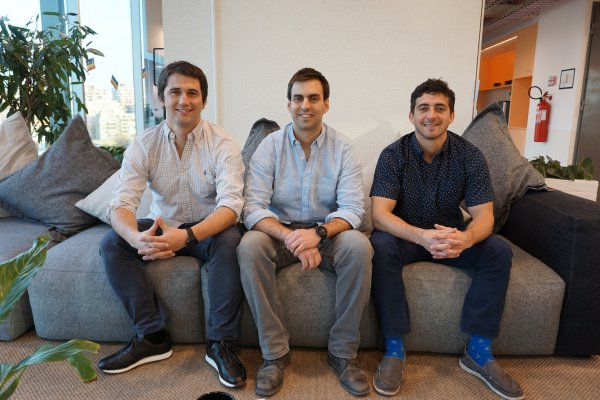 PayFlow, la FinTech que adelanta los sueldos para evitar el endeudamiento de las personas
