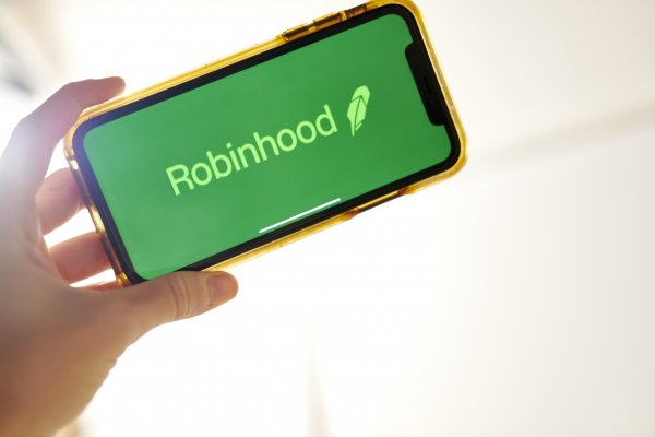 Robinhood da un nuevo paso para lanzar productos de ahorro para la vejez en EEUU