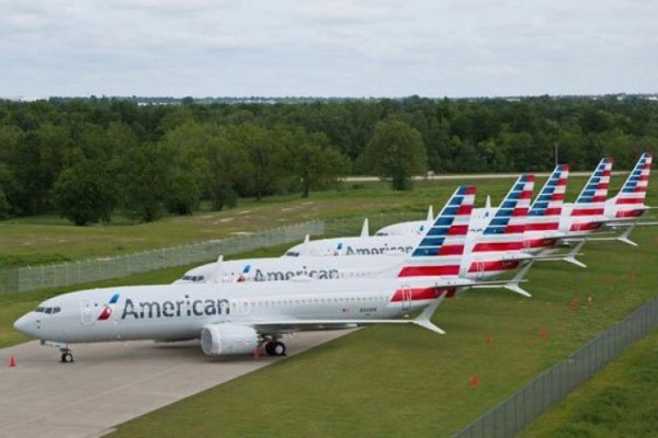 Mayor aerolínea de EEUU pide a pilotos que conserven combustible ante escasez