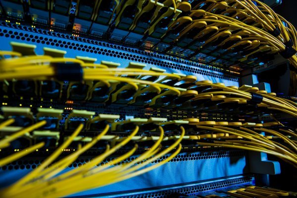 <p>La OCDE posicionó a Chile como el sexto país con mayor crecimiento en red de fibra óptica</p>