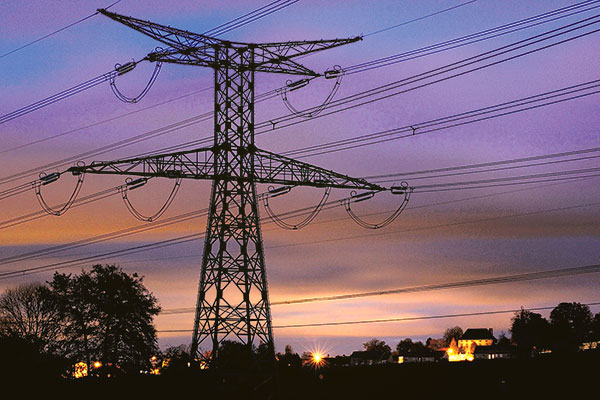 CNE emite informe clave que disminuirá tarifas asociadas a la transmisión eléctrica