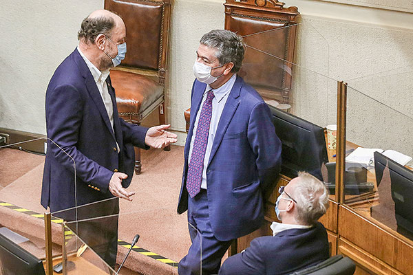 Senado aprueba en particular la reforma al Código de Aguas y pasa a tercer trámite