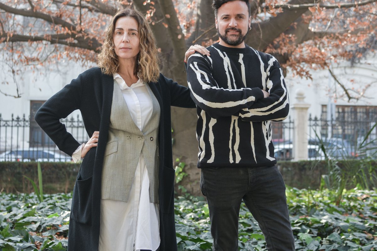 <p>Ignacio Achurra y Bárbara Rebolledo conversan sobre la nueva Constitución</p>
